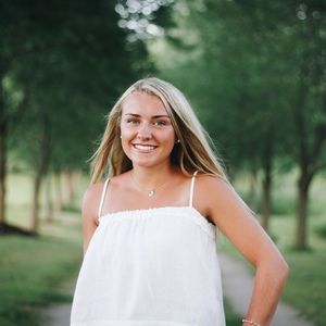 Meet your Posher, Kacie